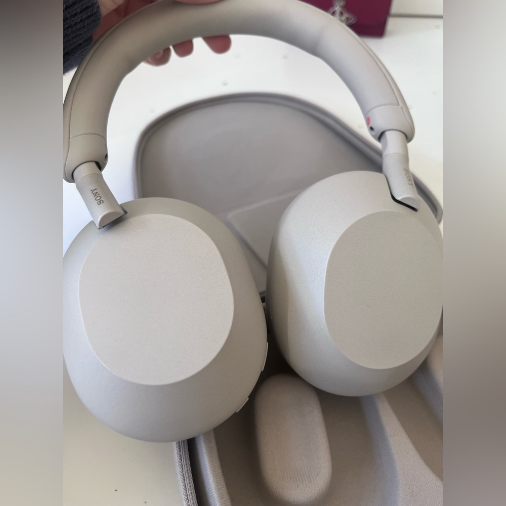 sony headphones wh-1000xm5
